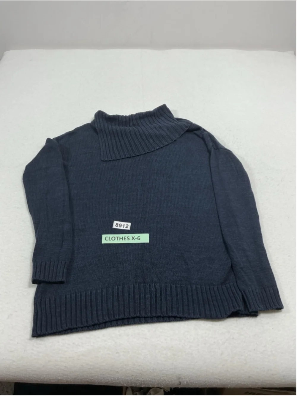 Womans Excellent Matty M Cowl Neck Sweater Medium Navy Long Sleeve Pullover
